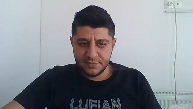 Snapshot of erkekkkadam chatting on 01.28.25 erkekkkadam online show from 01.28.25