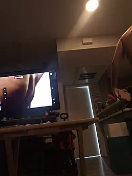 Snapshot of ft2022W chatting on 01.31.25 ft2022W online show from 01.31.25