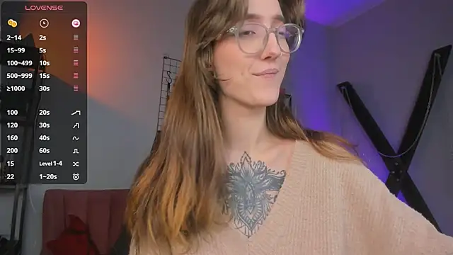 Lola Missy online show from 02.11.25