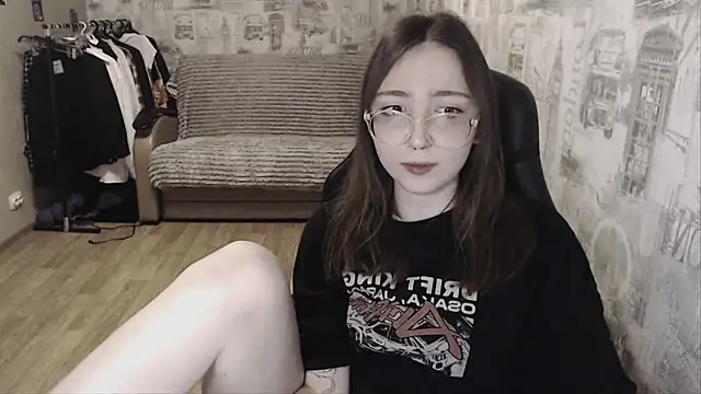 Snapshot of AmeliaKamishiro chatting on 01.17.25 AmeliaKamishiro online show from 01.17.25