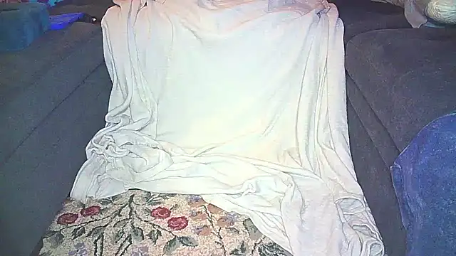 G  u  y online show from 11.30.25