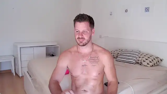 SexyandMarried1 online show from 02.16.25