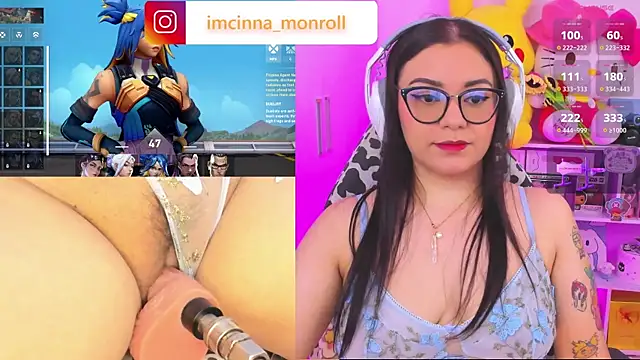 Snapshot of cinna_monroll chatting on 12.13.24 cinna monroll online show from 12.13.24