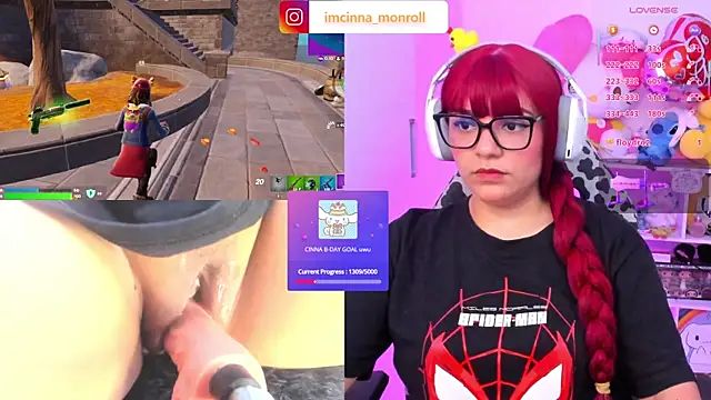 Snapshot of cinna_monroll chatting on 10.11.25 cinna monroll online show from 10.11.25