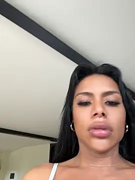 HOT LADY 777 online show from 04.19.26