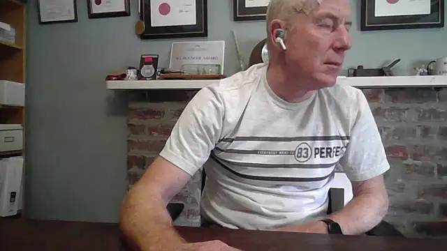 Snapshot of jiggy77777 chatting on 12.06.24 jiggy77777 online show from 12.06.24