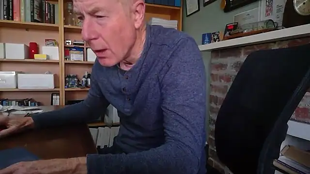 Snapshot of jiggy77777 chatting on 09.23.25 jiggy77777 online show from 09.23.25