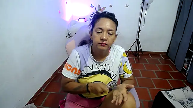 daleska ayala 1 online show from 04.28.26