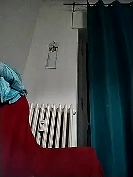 Snapshot of BustyBabyOfficial chatting on 12.11.24 BustyBabyOfficial online show from 12.11.24