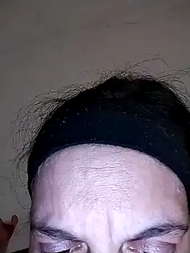 Snapshot of BustyBabyOfficial chatting on 01.17.25 BustyBabyOfficial online show from 01.17.25