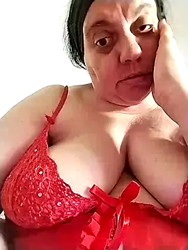 Snapshot of BustyBabyOfficial chatting on 03.04.25 BustyBabyOfficial online show from 03.04.25