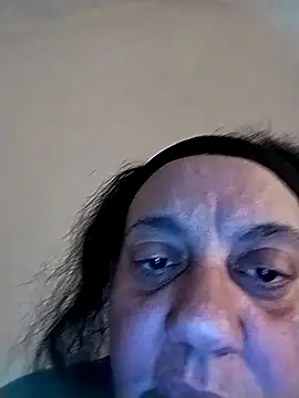 Snapshot of BustyBabyOfficial chatting on 03.20.25 BustyBabyOfficial online show from 03.20.25