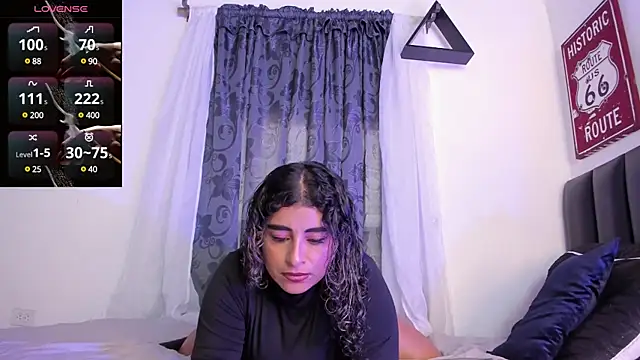 Snapshot of Alizon_1 chatting on 02.10.25 Alizon 1 online show from 02.10.25