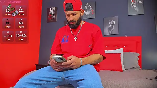 Thiagogomez online show from 12.10.24