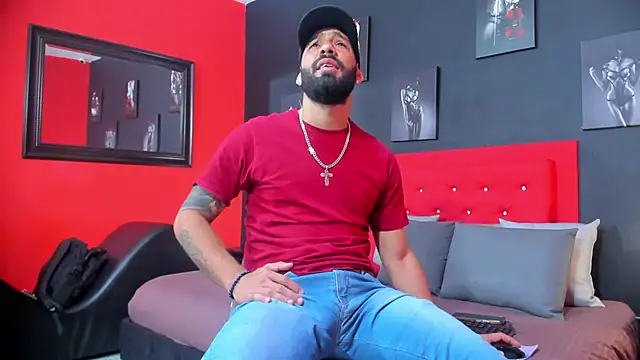 Thiagogomez online show from 09.11.25