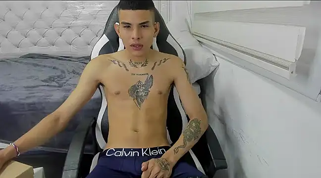 hot king20 online show from 02.17.25