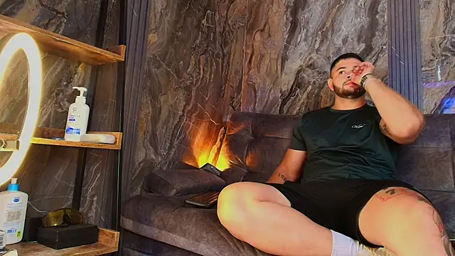 Snapshot of Andrew_Brown chatting on 01.17.25 Andrew Brown online show from 01.17.25