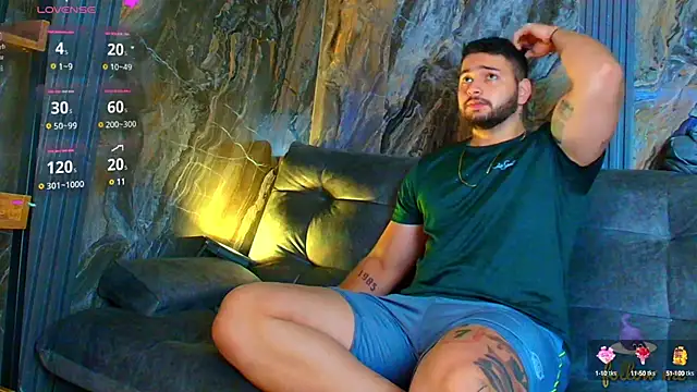 Snapshot of Andrew_Brown chatting on 02.04.25 Andrew Brown online show from 02.04.25