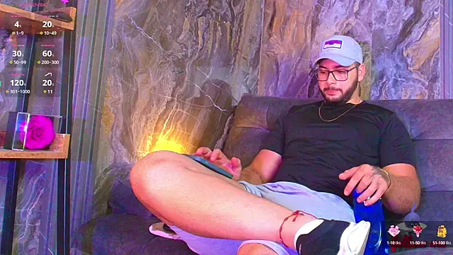 Snapshot of Andrew_Brown chatting on 02.17.25 Andrew Brown online show from 02.17.25