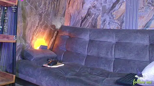 Snapshot of Andrew_Brown chatting on 03.03.25 Andrew Brown online show from 03.03.25