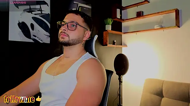 Snapshot of Andrew_Brown chatting on 09.09.25 Andrew Brown online show from 09.09.25