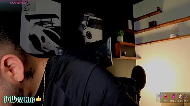 Snapshot of Andrew_Brown chatting on 09.11.25 Andrew Brown online show from 09.11.25