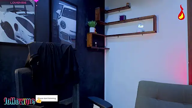 Snapshot of Andrew_Brown chatting on 11.20.25 Andrew Brown online show from 11.20.25