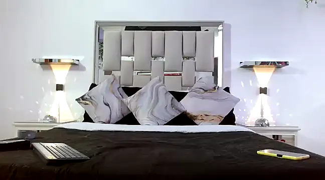 hellen martin online show from 02.14.25