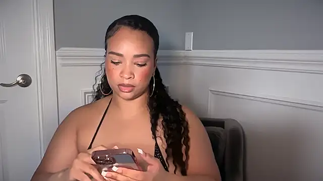 SashaEstrella online show from 07.25.26
