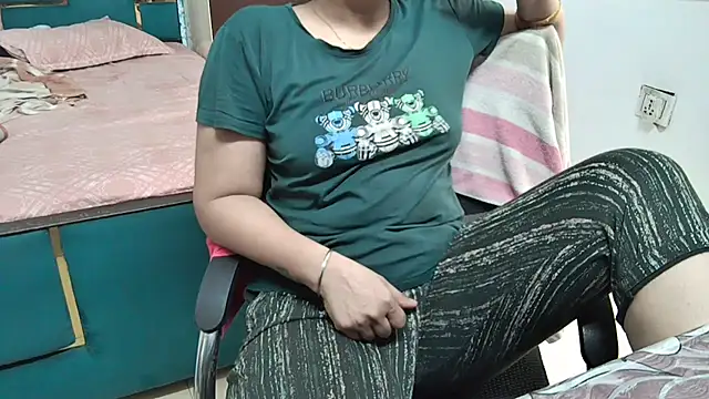 bhabhisexxy 880 online show from 07.20.26