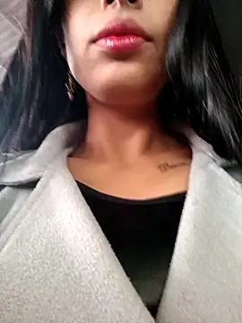 Snapshot of Astrid-- chatting on 12.17.24 Astrid-- online show from 12.17.24