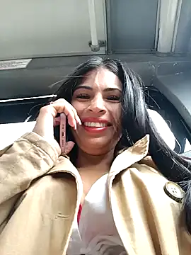 Snapshot of Astrid-- chatting on 01.17.25 Astrid-- online show from 01.17.25