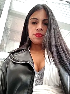 Snapshot of Astrid-- chatting on 02.11.25 Astrid-- online show from 02.11.25