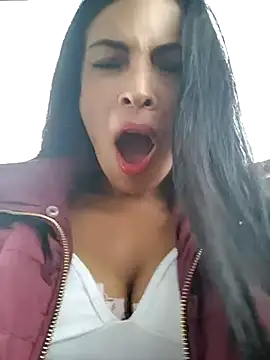 Snapshot of Astrid-- chatting on 02.13.25 Astrid-- online show from 02.13.25