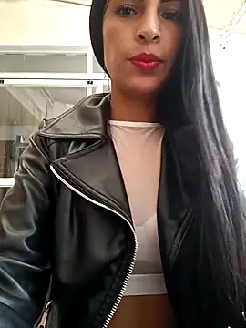 Snapshot of Astrid-- chatting on 02.17.25 Astrid-- online show from 02.17.25