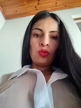 Snapshot of Astrid-- chatting on 10.21.25 Astrid-- online show from 10.21.25