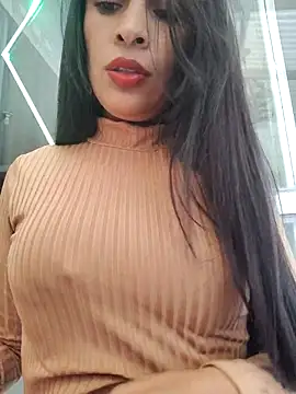 Snapshot of Astrid-- chatting on 10.28.25 Astrid-- online show from 10.28.25