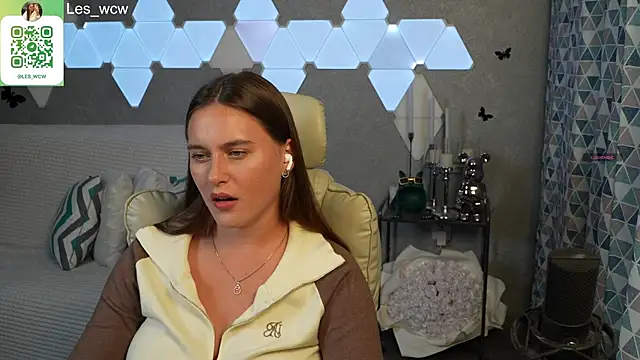 HarleyDeess online show from 09.18.25