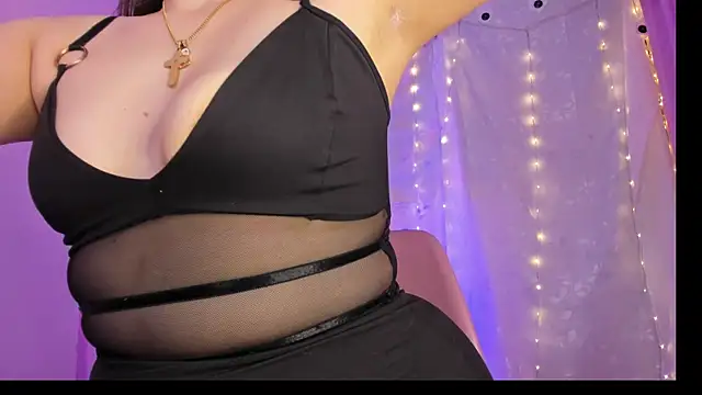 Snapshot of Samanta_roberts1 chatting on 03.14.25 Samanta roberts1 online show from 03.14.25