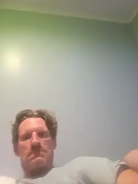 Travislovescum online show from 06.08.26
