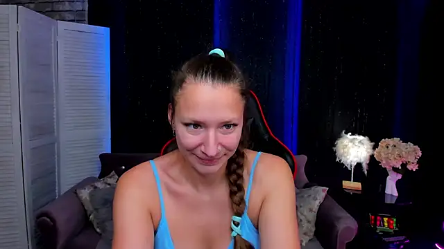 SarahCoksss online show from 11.05.25