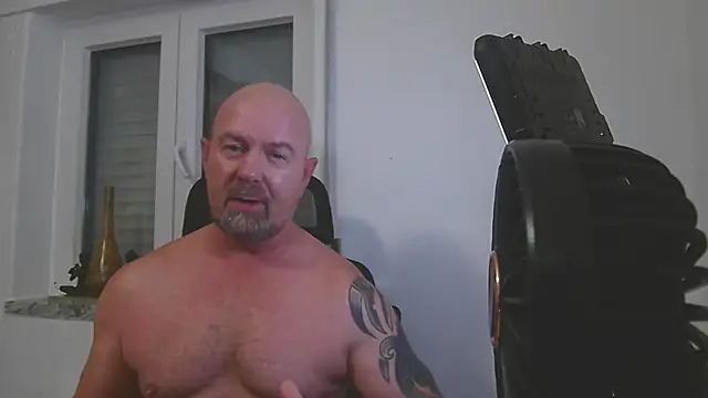 ManlyPrisonGuy online show from 07.02.26