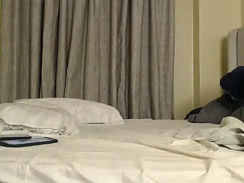 CurvyGlass online show from 03.12.25