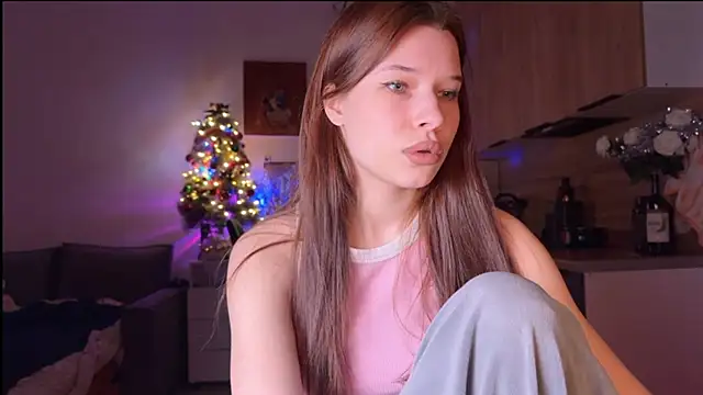 Snapshot of YourOblivion chatting on 11.25.25 YourOblivion online show from 11.25.25