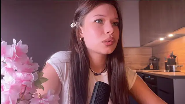 Snapshot of YourOblivion chatting on 03.05.26 YourOblivion online show from 03.05.26