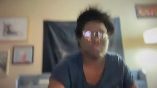 Snapshot of Yagurl__west chatting on 03.23.25 Yagurl west online show from 03.23.25