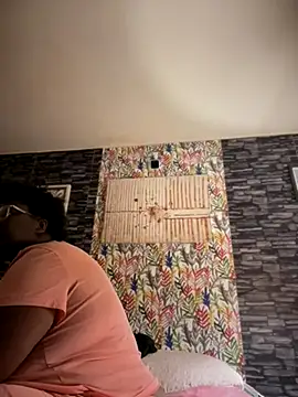 Yagurl  west online show from 12.02.25