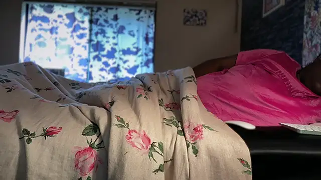 Yagurl  west online show from 01.06.26