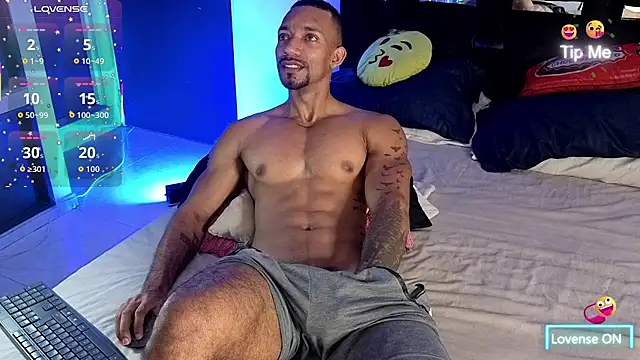 Manolo Hot1 online show from 07.10.26