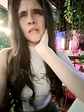 Snapshot of ambar-adaams chatting on 12.20.24 ambar-adaams online show from 12.20.24